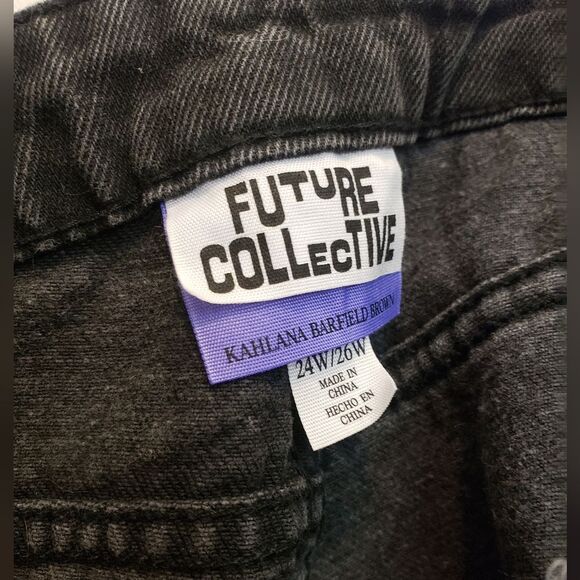 Future Collective X Kahlana Barfield Brown NWT BLACK High Rise Tapered Leg Jeans - Picture 9 of 14